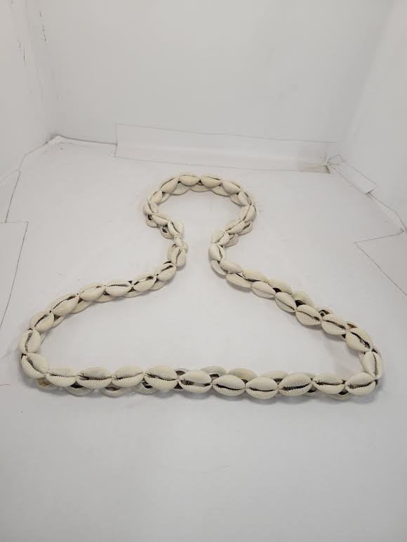 Collar de Caracol Aje Aye Eshu Santeria Palo Osha Santo Ifa